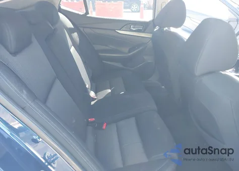 2017 Nissan Maxima 3.5 S из США, поврежденный, VIN 1N4AA6AP1HC424142